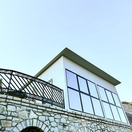 B&B Iliria 3*