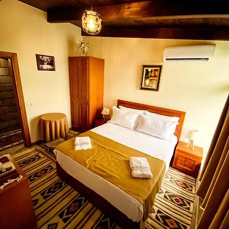 Bed & Breakfast Iliria *