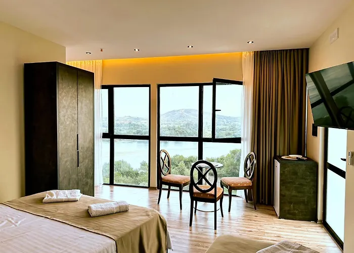 住宿加早餐酒店 Iliria 3*